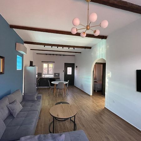 Q Apartments Molyvos Mithymna Eksteriør billede